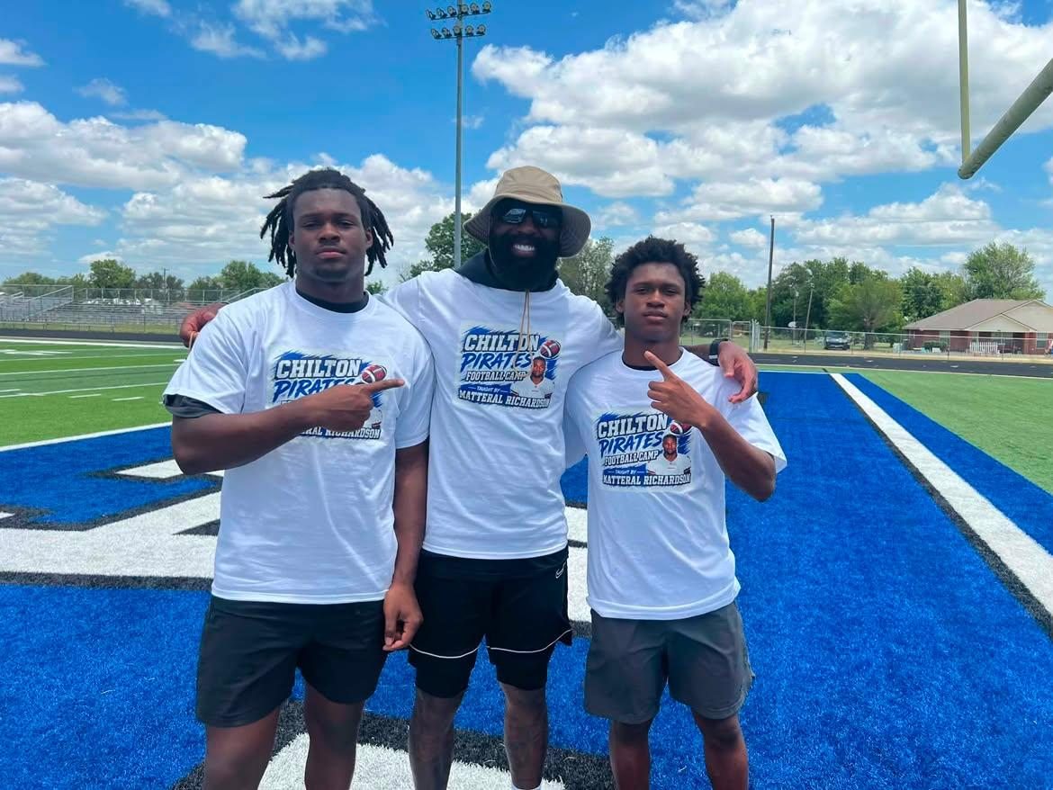Matterial Richardson with Chilton Pirates camp players