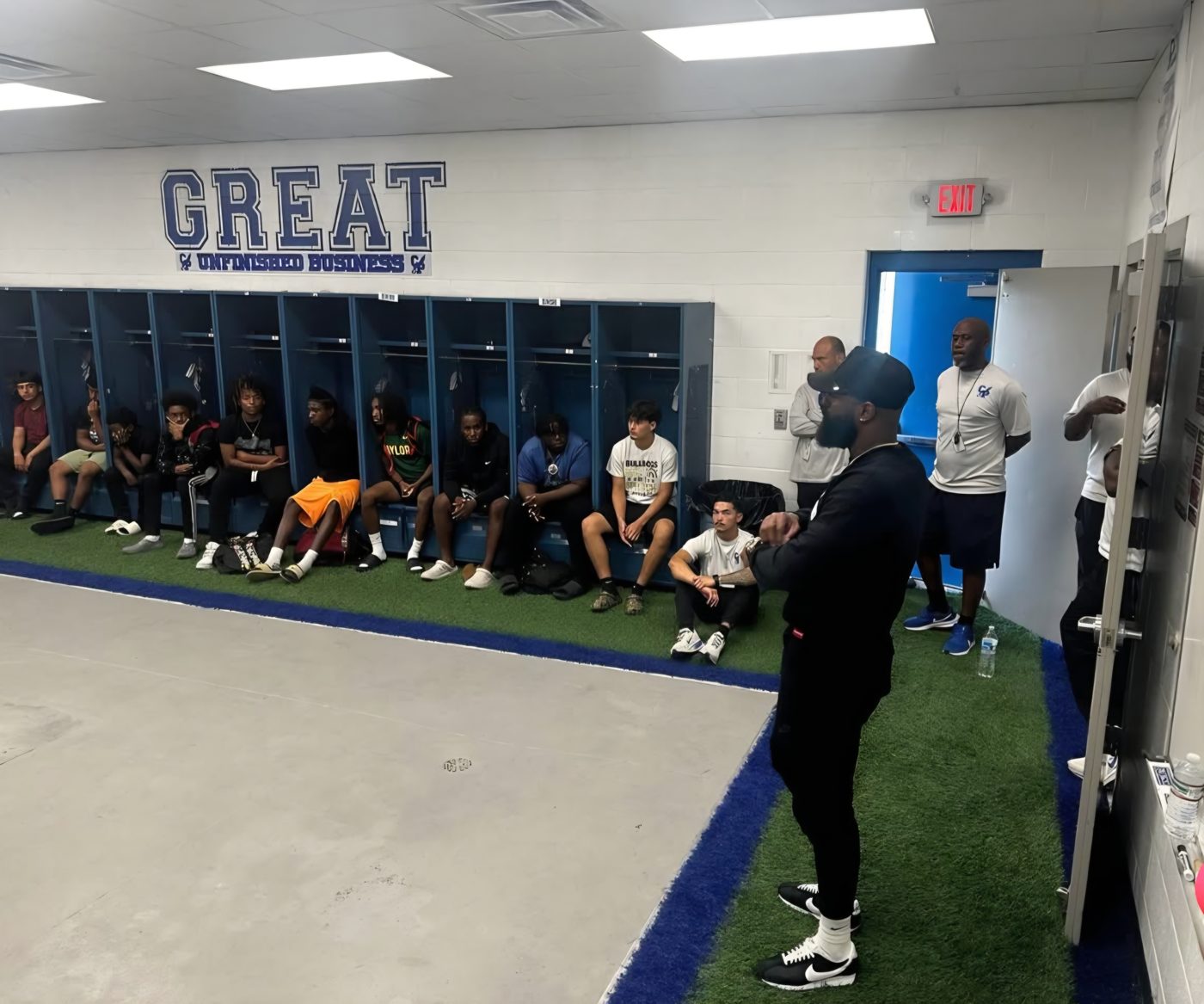 Matterial Richardson speaking to the Chilton High School football team